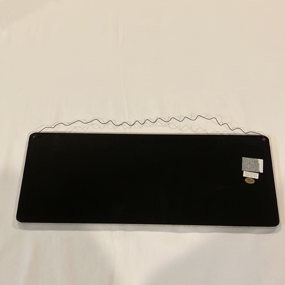 Decorative wood sign “Lake” w wire hanger - Picture 4 of 5